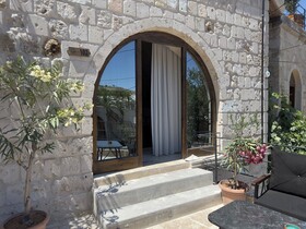 Angel View Suites