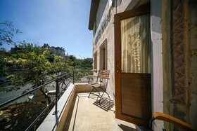 Aysel Inn House
