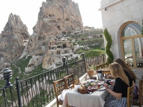 Caldera Hotel