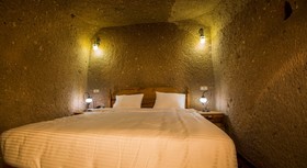 Caldera Hotel