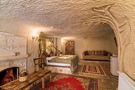 Cappadocia Ennar Cave