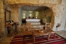 Cappadocia Ennar Cave
