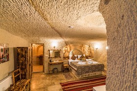 Cappadocia Ennar Cave