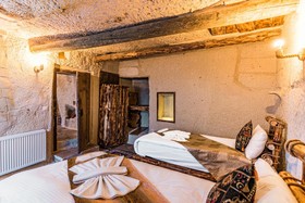 Cappadocia Ennar Cave