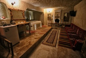 Cappadocia Ennar Cave