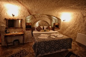Cappadocia Ennar Cave