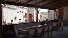Cave Art Hotel