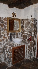 Cave Art Hotel