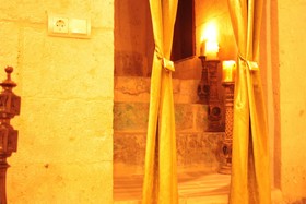 Cave Art Hotel