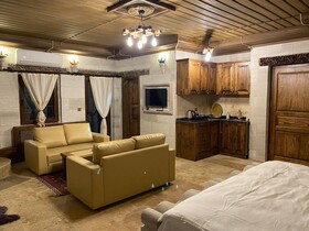 Cevizli Konak