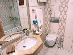 Crystal Kaymakli Hotel & Spa