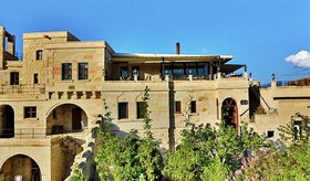 Elysée Cave House