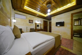 Enjoy Stone Hotel