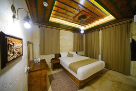 Enjoy Stone Hotel
