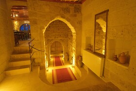 Euphoria Cave House