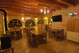 Euphoria Cave House