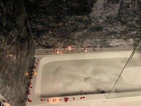 Foremanson Cave Hotel