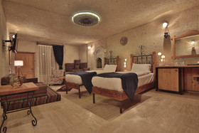 Fosil Cave Hotel