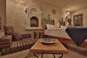 Fosil Cave Hotel