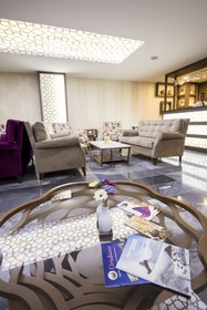 Hotel Business Han