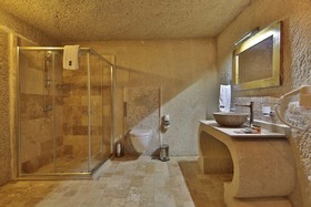 Jacob's Cave Suites
