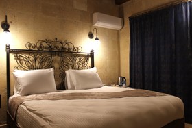 Kayra cave suites