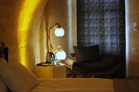 Kayra cave suites