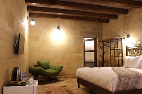Kayra cave suites