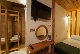 Matiana View Cave Hotel