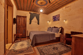Milat Cave Hotel