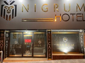 Nigrum Otel