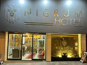 Nigrum Otel
