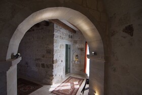 Peruna Cave Hotel