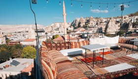 Peruna Cave Hotel