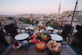 Peruna Cave Hotel