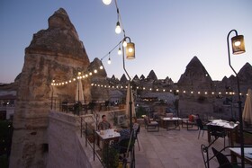 Peruna Cave Hotel