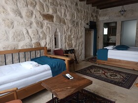 Peruna Cave Hotel