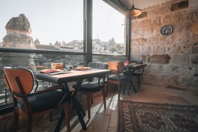 Peruna Cave Hotel
