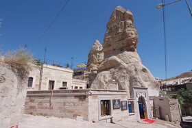 Peruna Cave Hotel