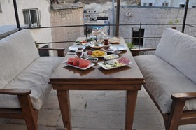 Salkim Cave House