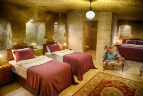Salkim Cave House