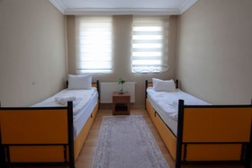 Seven Stone Hotel