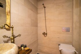 Snora Cave Hotel