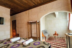Snora Cave Hotel