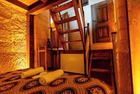 Snora Cave Hotel