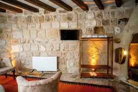 Snora Cave Hotel