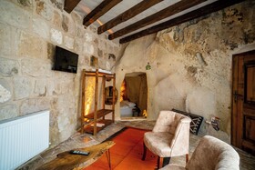 Snora Cave Hotel
