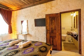Snora Cave Hotel