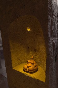 Solo Cave Suites