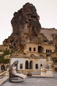 Solo Cave Suites